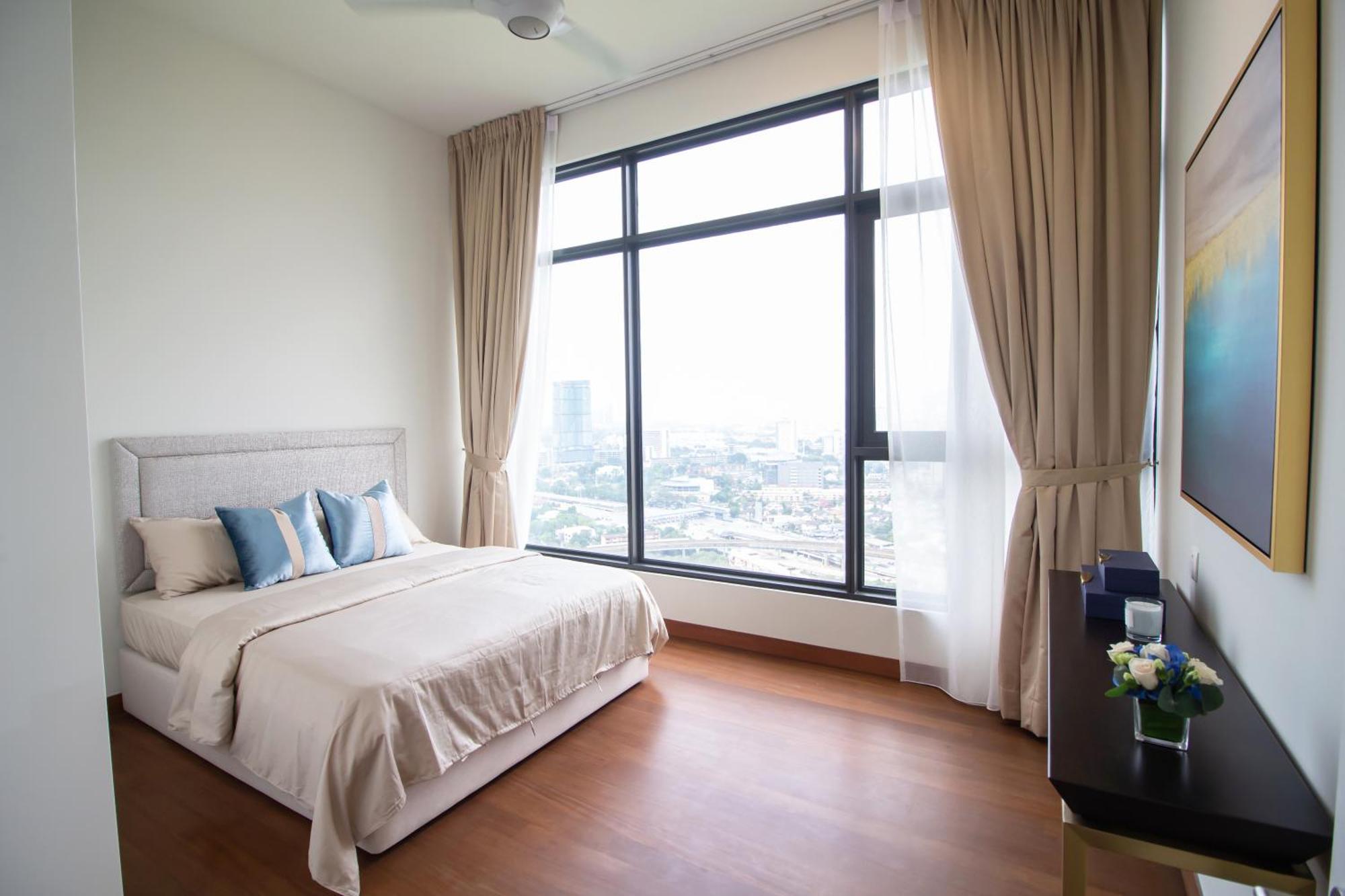 Pavillion Embassy Service Apartment By Autumn Suites Premium Stay Kuala Lumpur Buitenkant foto